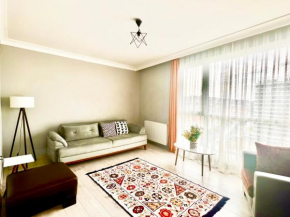 Entirely Apartment, Near Lake, Full kitchen,Wi Fi, AC